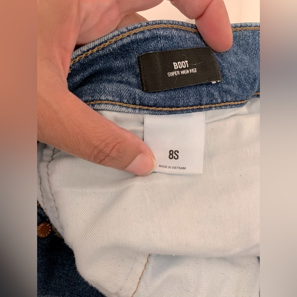 EXPRESS Boot Cut Super High-Rise Jeans - Picture 3 of 3